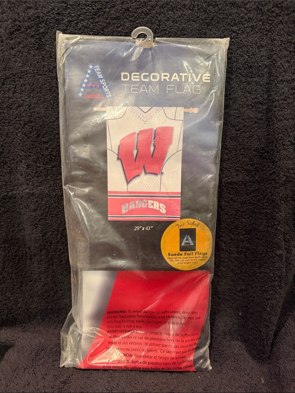 NCAA Badgers Decorative Team Flag - Red, White